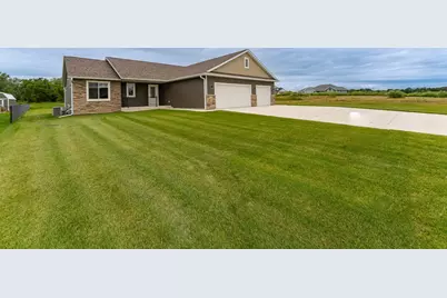 1309 18th Street NE, Austin, MN 55912 - Photo 28