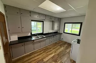 401 Bedal St, Walnut Grove, MN 56180 - Photo 4