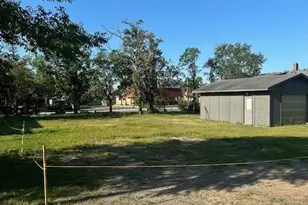 403 15th St NW, Bemidji, MN 56601 - Photo 1