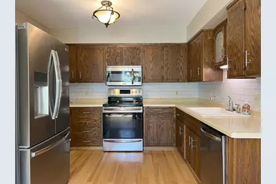 3002 7th Avenue NW, Rochester, MN 55901 - Photo 8