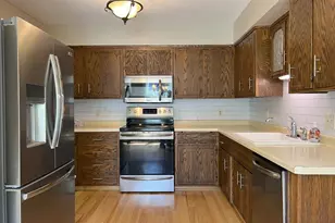 3002 7th Ave NW, Rochester, MN 55901 - Photo 8