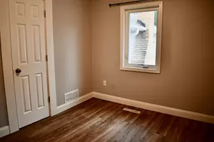 335 Crocker Ave N, Thief River Falls, MN 56701 - Photo 18