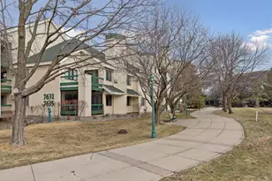 7635 Edinborough Way, Edina, MN 55435 - Photo 22