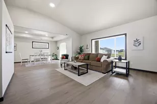 6230 21st St S, Fargo, ND 58104 - Photo 4