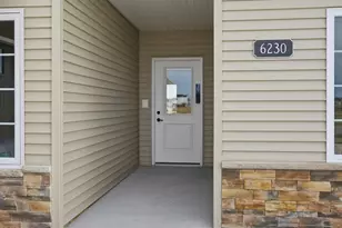 6230 21st St S, Fargo, ND 58104 - Photo 4