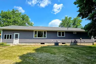 229 E Oak St, Tyler, MN 56178 - Photo 36