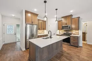 190 Morning Dr, Mayer, MN 55360 - Photo 2