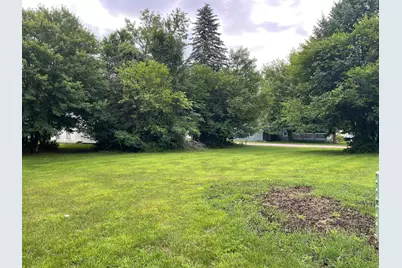 210 4th Avenue S, Princeton, MN 55371 - Photo 2