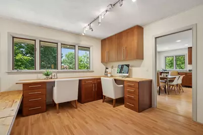 1013 Kenwood Parkway, Minneapolis, MN 55403 - Photo 8