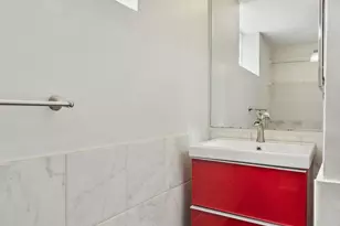 1013 Kenwood Pkwy, Minneapolis, MN 55403 - Photo 40