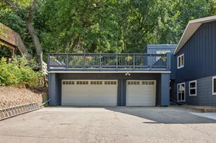 1013 Kenwood Pkwy, Minneapolis, MN 55403 - Photo 42