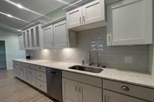 10 Pine St, Tracy, MN 56175 - Photo 2