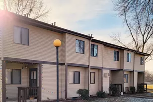 524 N Grant St, Blue Earth, MN 56013 - Photo 1