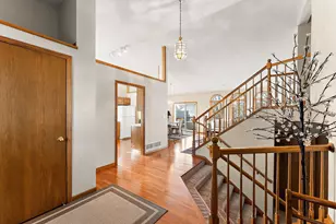 3584 Tara Ln, Woodbury, MN 55125 - Photo 2