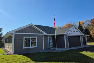 8109 257th St, Wyoming, MN 55092 - Photo 2