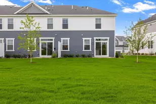 9297 4th St N, Lake Elmo, MN 55042 - Photo 4