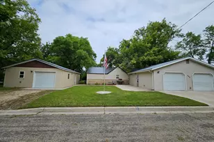 205 8th Street E, Herman, MN 56248 - Photo 1