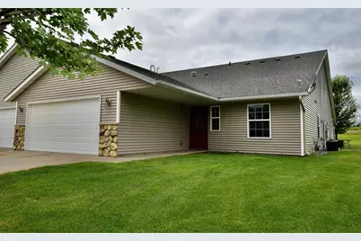 806 11th Avenue NE, Milaca, MN 56353 - Photo 1