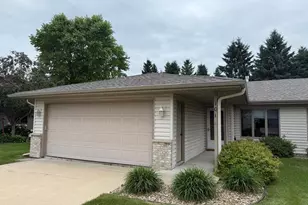 101 Lillie Ln SE, Pine Island, MN 55963 - Photo 1