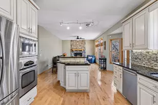 10580 Alison Way, Inver Grove Heights, MN 55077 - Photo 14