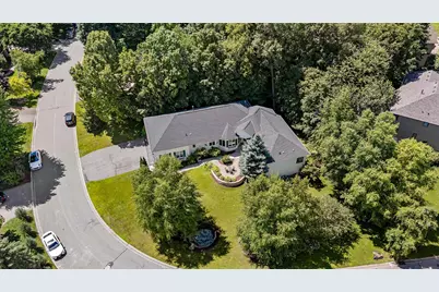 2888 Forest Ridge, Chaska, MN 55318 - Photo 6