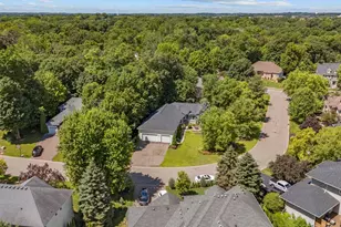 2888 Forest Ridge, Chaska, MN 55318 - Photo 4
