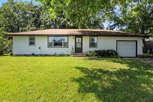 1600 Spring St, Hastings, MN 55033 - Photo 1