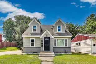 225 11th Ave N, South Saint Paul, MN 55075 - Photo 1