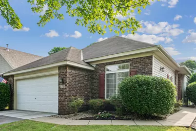 179 Lakeview Road E, Chanhassen, MN 55317 - Photo 1