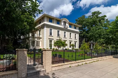 421 Summit Avenue #2, Saint Paul, MN 55102 - Photo 1