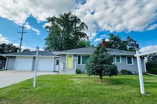 417 4th St NE, Osseo, MN 55369 - Photo 1