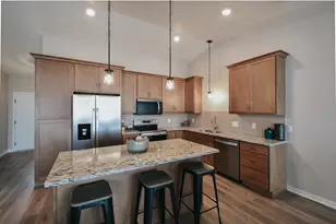 311 11th Street N, Goodhue, MN 55027 - Photo 2