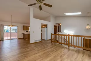 1670 Castle Dr, North Mankato, MN 56003 - Photo 6