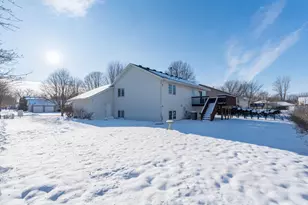 1670 Castle Dr, North Mankato, MN 56003 - Photo 38