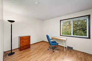 5800 Scenic Heights Dr, Minnetonka, MN 55345 - Photo 16