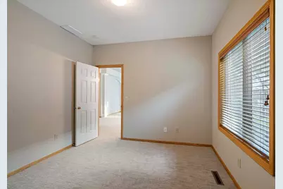 8916 Coffman Path, Inver Grove Heights, MN 55076 - Photo 26