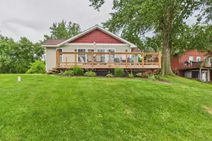 27965 N Shore Dr, Starbuck, MN 56381 - Photo 1