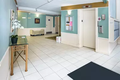 10411 Cedar Lake Road #301, Minnetonka, MN 55305 - Photo 36