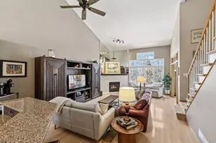 952 Kimberly Ln, Chanhassen, MN 55317 - Photo 4