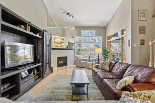 952 Kimberly Ln, Chanhassen, MN 55317 - Photo 6