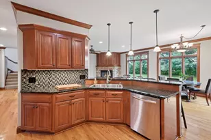 2906 Butternut Dr, Chaska, MN 55318 - Photo 20