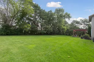 2906 Butternut Dr, Chaska, MN 55318 - Photo 56