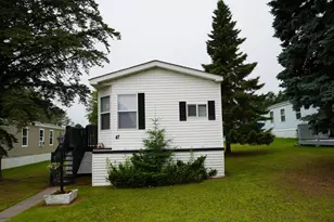 47 Coban Dr, Duluth, MN 55808 - Photo 2