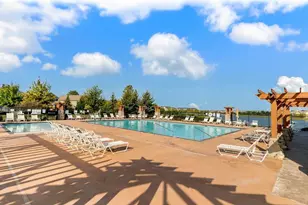 15653 Eddy Crk Wy, Apple Valley, MN 55124 - Photo 2