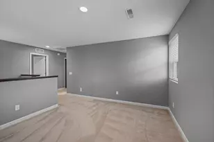 15653 Eddy Crk Wy, Apple Valley, MN 55124 - Photo 10