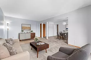 2011 Viking Dr NW, Rochester, MN 55901 - Photo 2