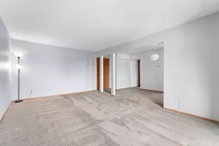 2011 Viking Dr NW, Rochester, MN 55901 - Photo 12