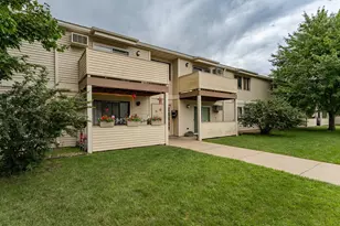 2106 Valleyhigh Dr NW, Rochester, MN 55901 - Photo 2