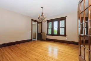 304 Marshall Ave, Saint Paul, MN 55102 - Photo 2