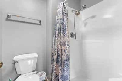 707 26th Street SW, Austin, MN 55912 - Photo 16